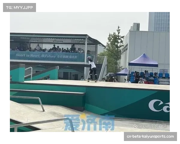 滑板少女崔宸曦首战全运即夺金 创造项目最年轻冠军纪录